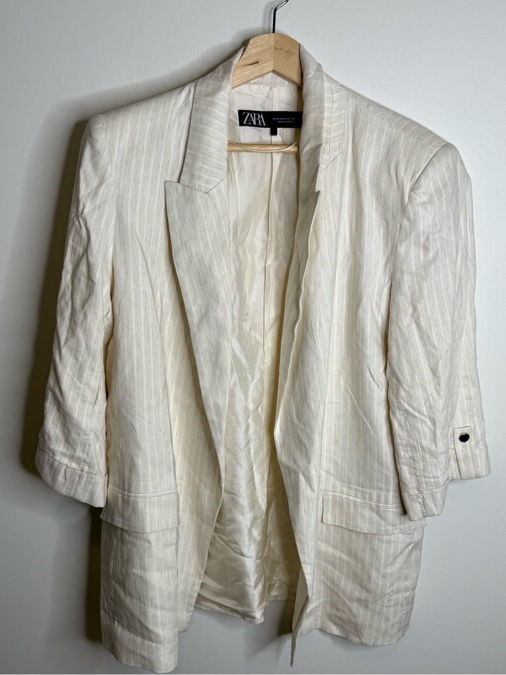 Zara Cream Pinstripe cream Blazer size XL